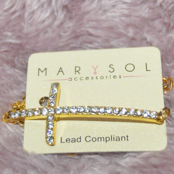 SALE $6 Fashion Cross Bracelet - Picture 2 of 4